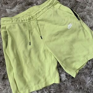 Nike tech 3 pocket shorts